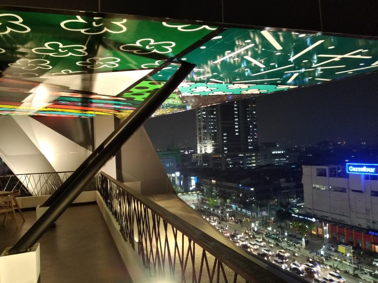 Maxone Platinum Hayam Wuruk Hotel Jakarta Luaran gambar