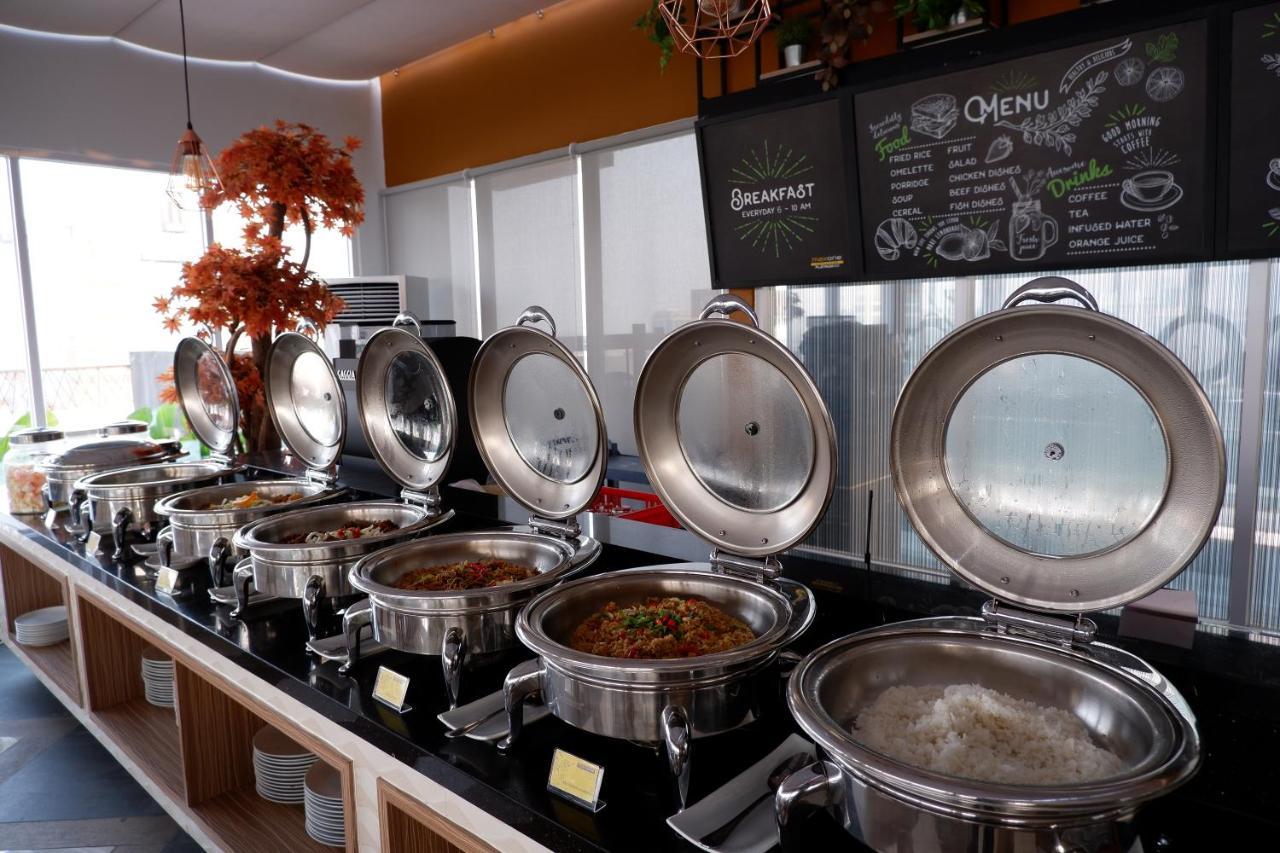 Maxone Platinum Hayam Wuruk Hotel Jakarta Luaran gambar