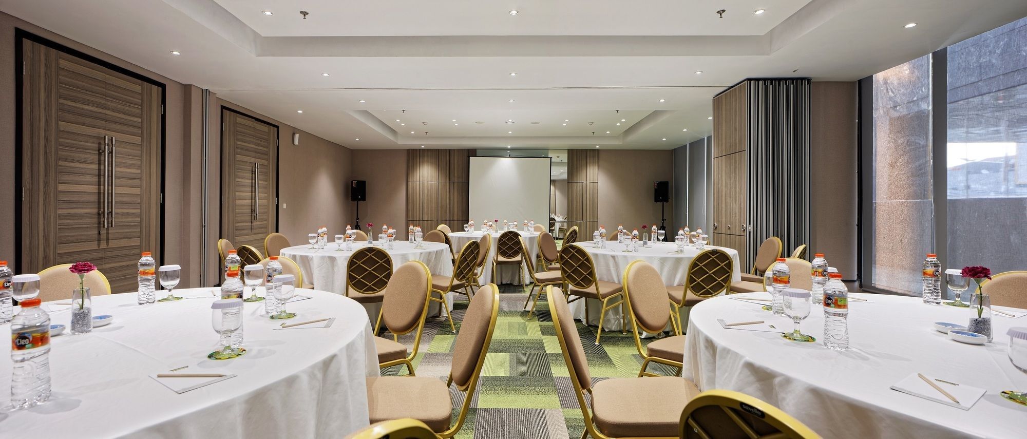 Maxone Platinum Hayam Wuruk Hotel Jakarta Luaran gambar