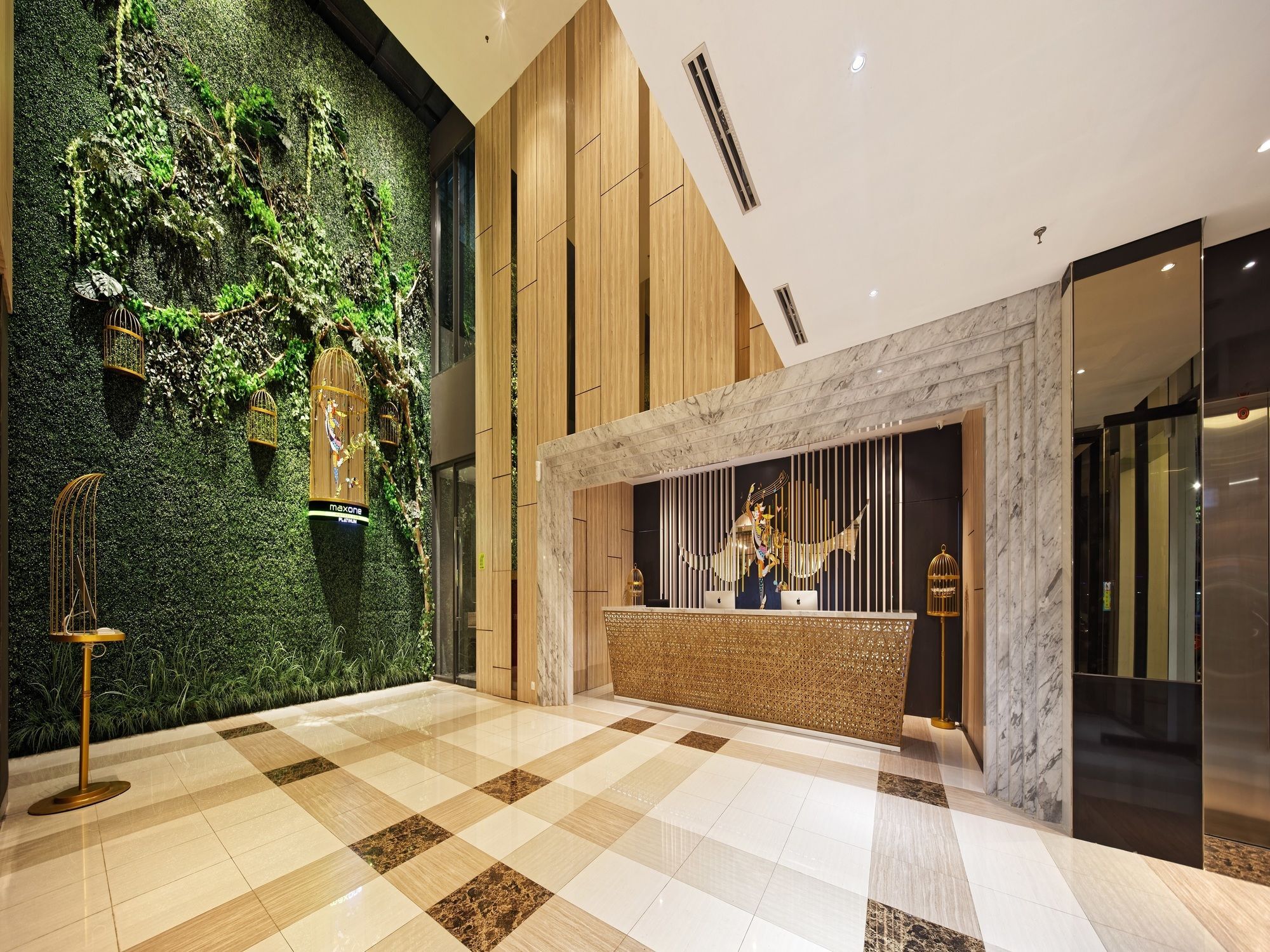 Maxone Platinum Hayam Wuruk Hotel Jakarta Luaran gambar