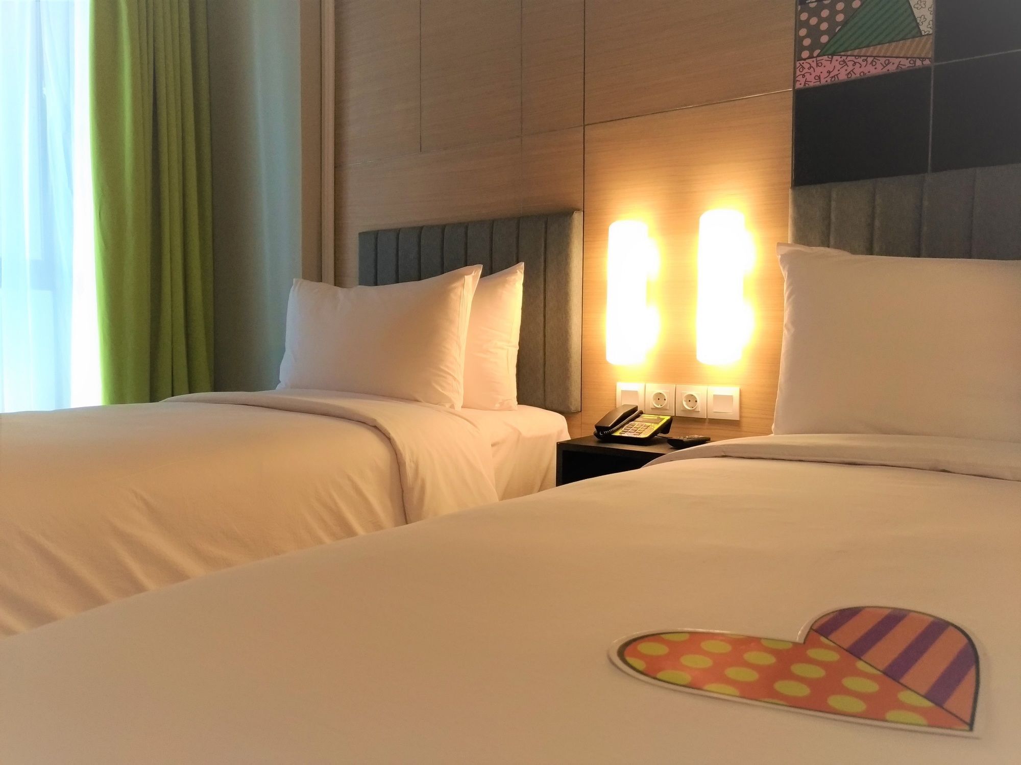 Maxone Platinum Hayam Wuruk Hotel Jakarta Luaran gambar